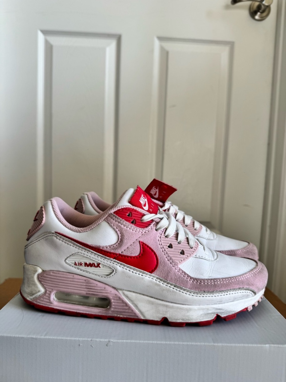 Nike Air Max White, Pink & Red Low-Top Sneakers